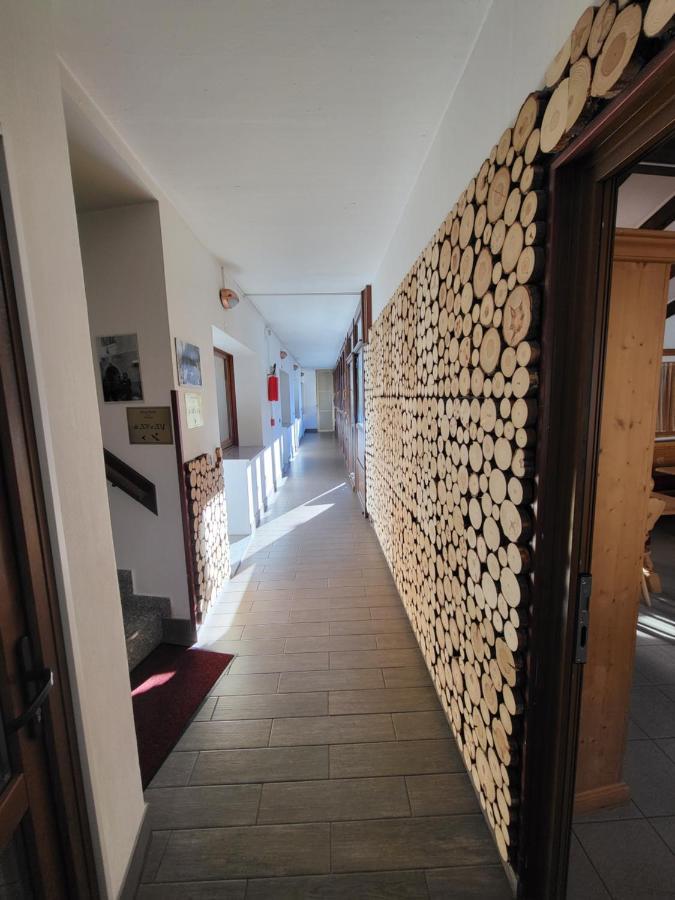 Hotel Raibl E Appartamenti Tarvisio Eksteriør billede