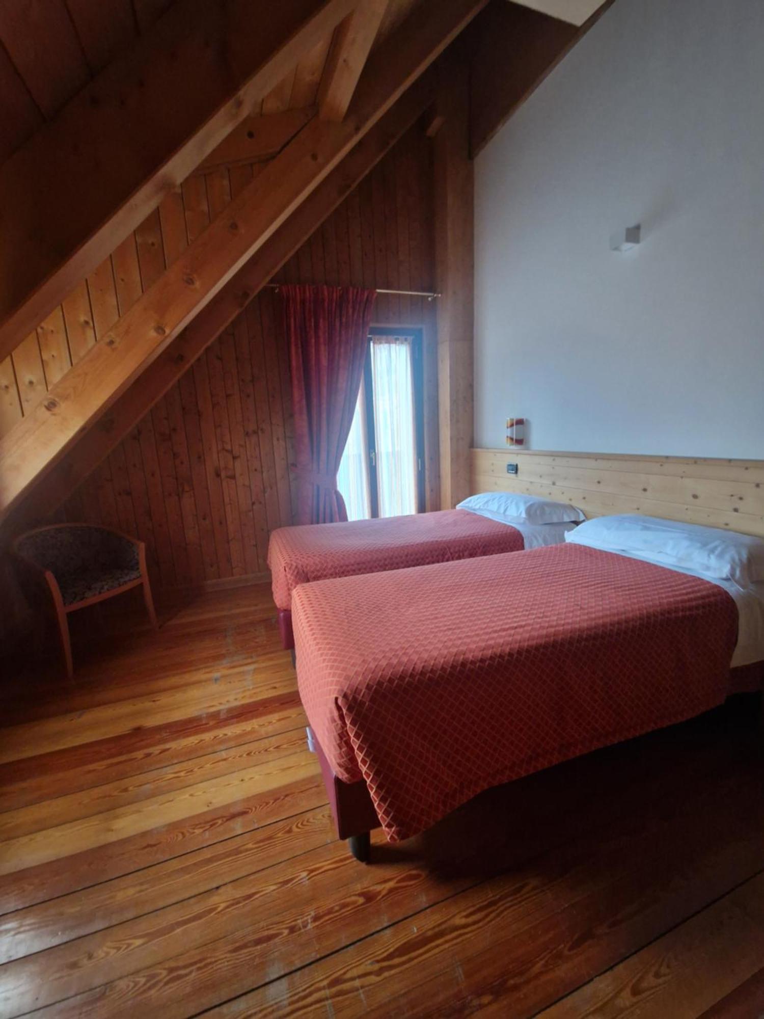 Hotel Raibl E Appartamenti Tarvisio Eksteriør billede