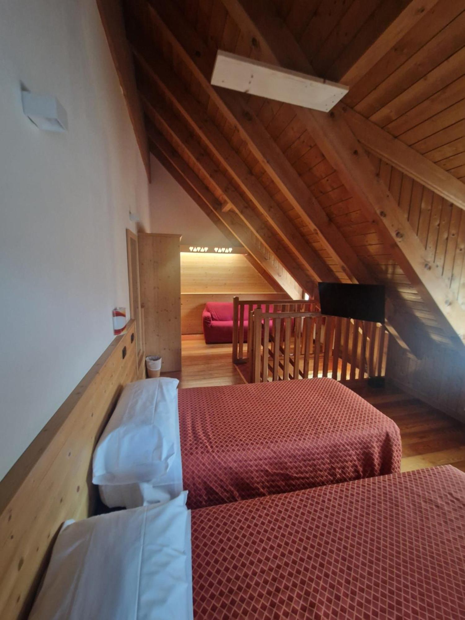 Hotel Raibl E Appartamenti Tarvisio Eksteriør billede