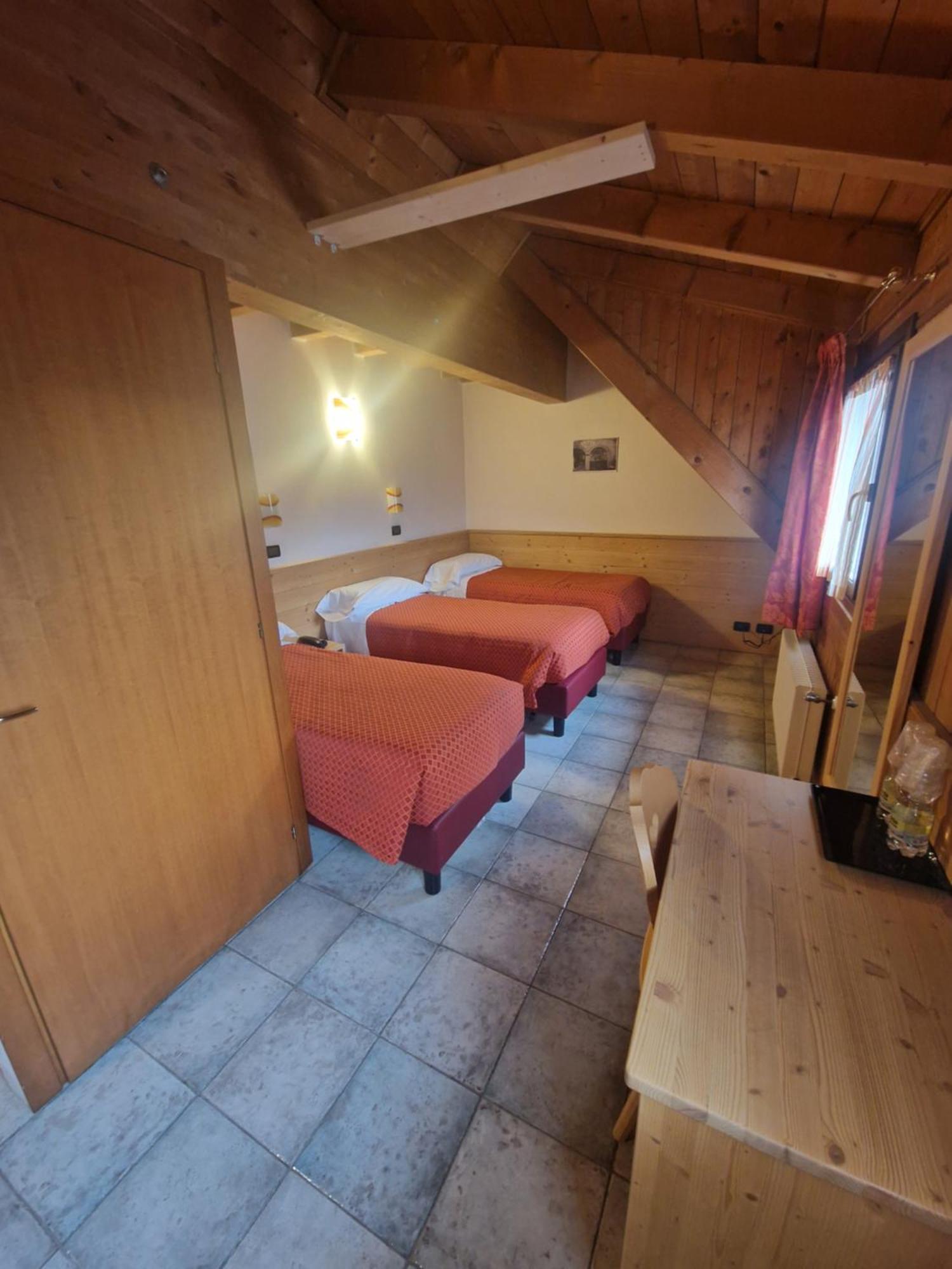 Hotel Raibl E Appartamenti Tarvisio Eksteriør billede