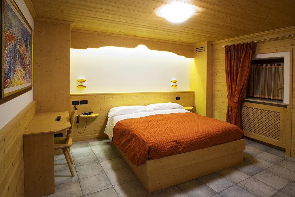 Hotel Raibl E Appartamenti Tarvisio Eksteriør billede