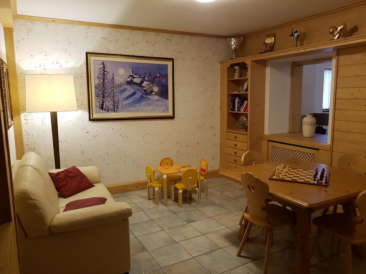 Hotel Raibl E Appartamenti Tarvisio Eksteriør billede